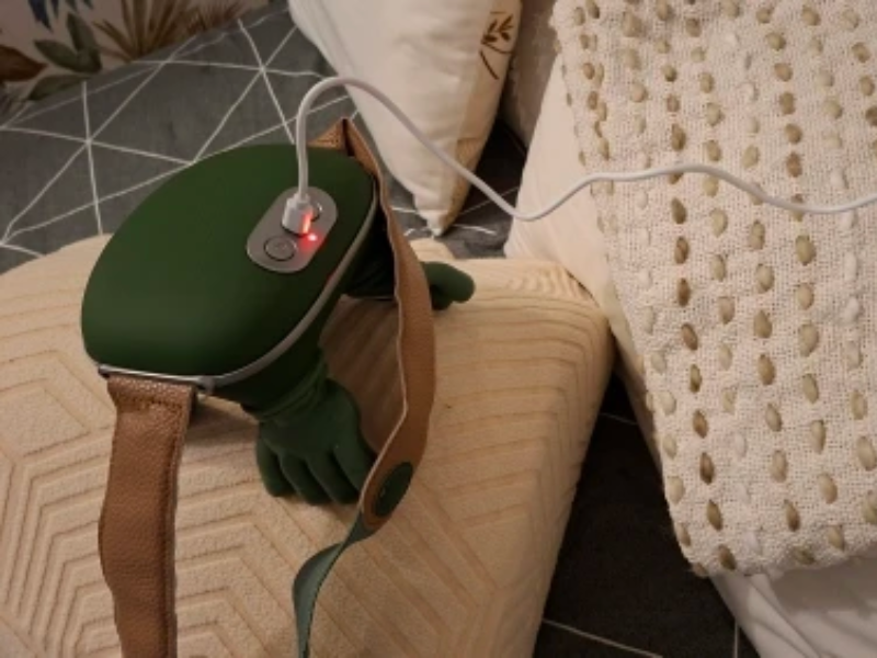 Why a Neck Massager Is a Must-Have Gadget in 2025