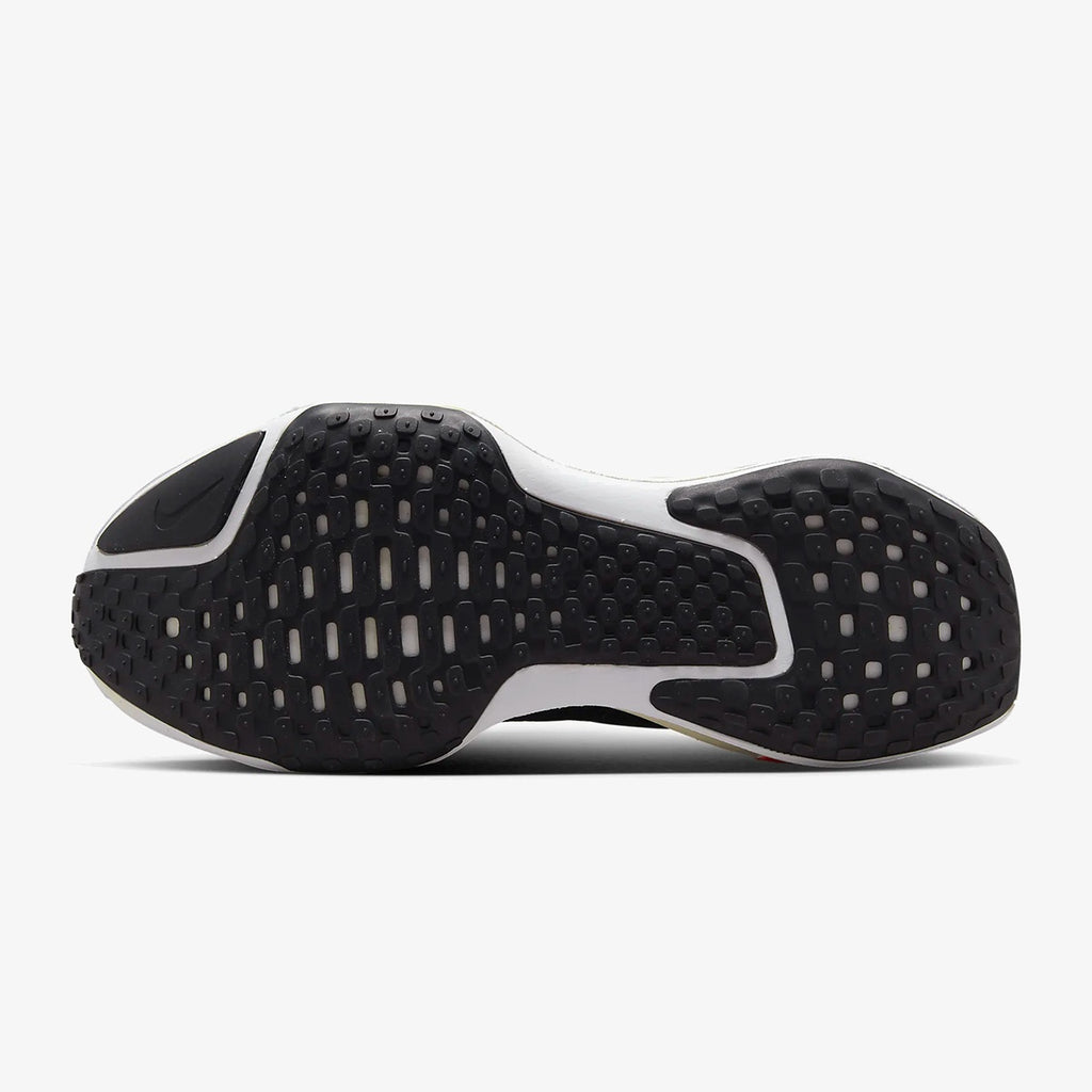 Nike ZoomX Invincible Run Flyknit 3 ‘Black White’