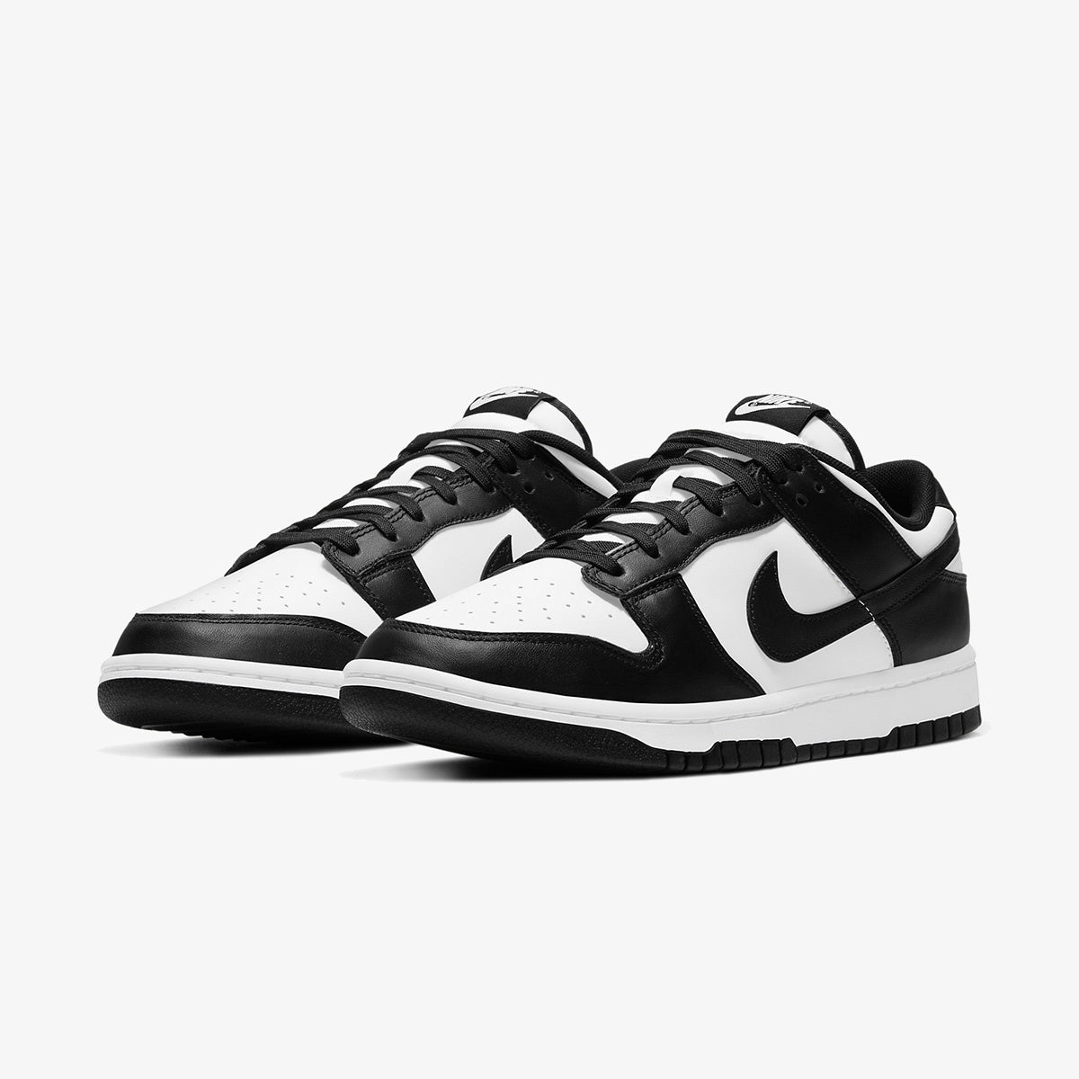 Nike Dunk Low ‘Black White Panda’