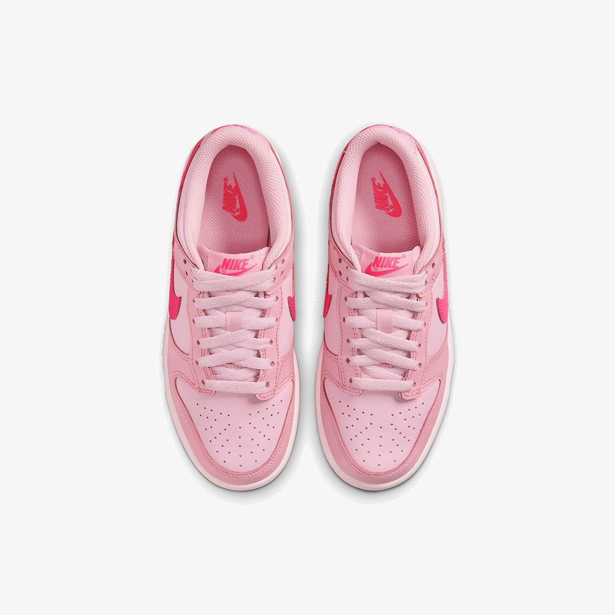 Nike Dunk Low GS ‘Triple Pink’