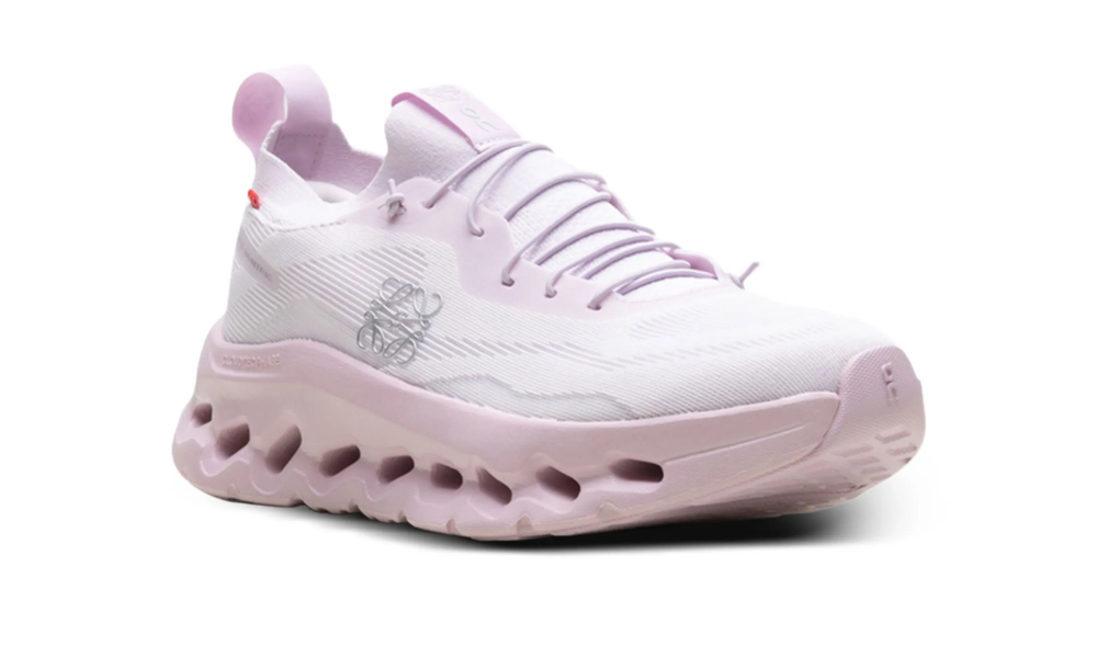 Loewe x On Running Cloudtilt "Pale Pink"