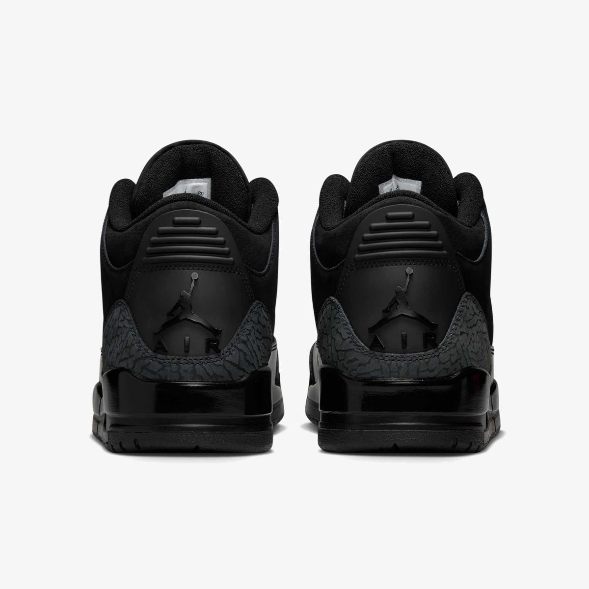 Air Jordan 3 Retro ‘Black Cat’ 2025