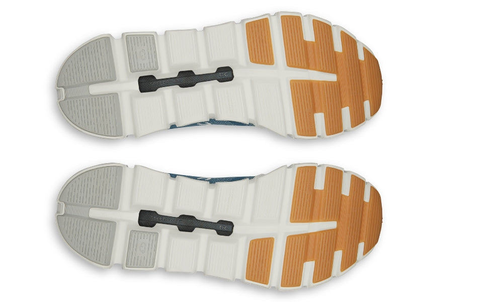 On Cloud 6 Versa Dust White