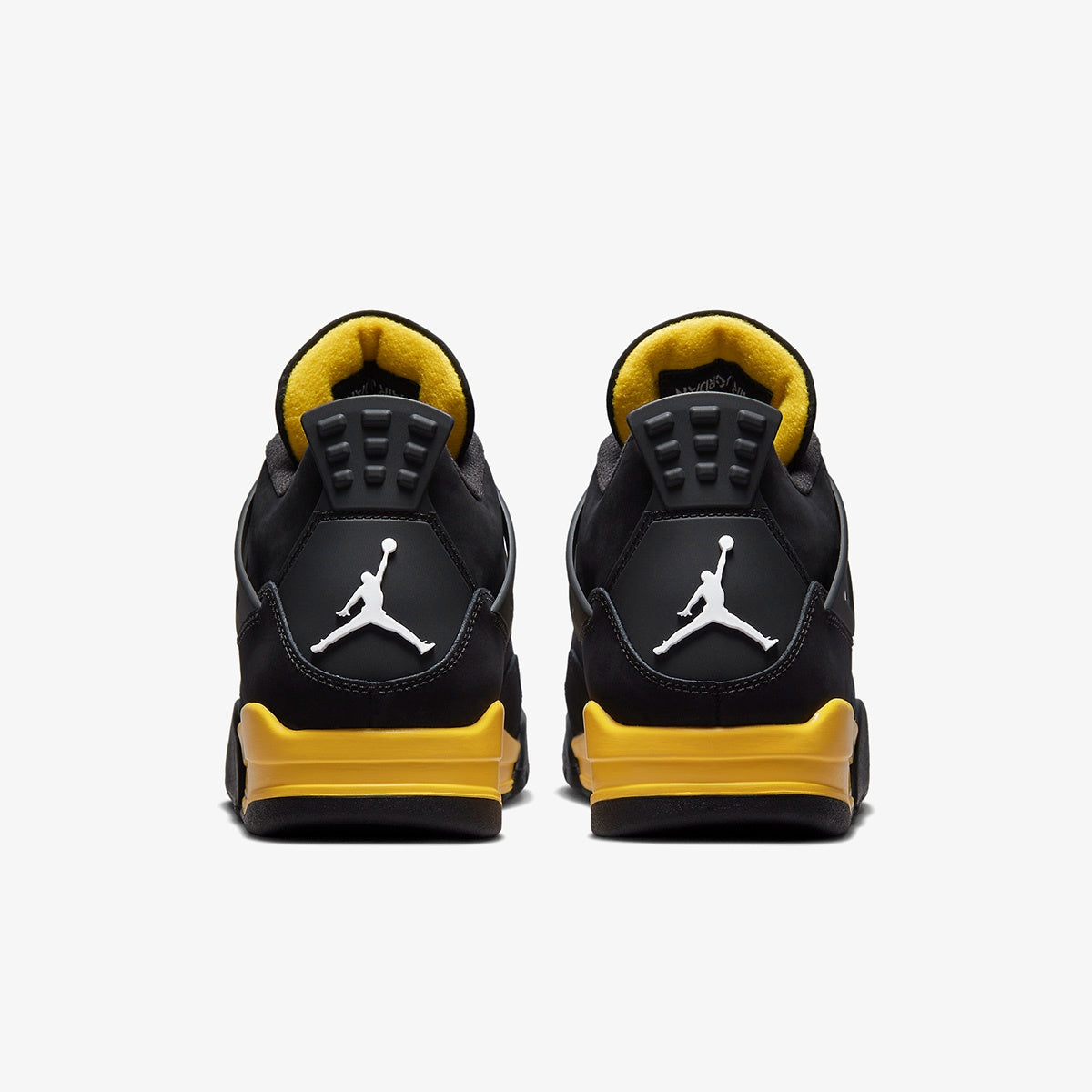 Air Jordan 4 Retro ‘Thunder’ 2023