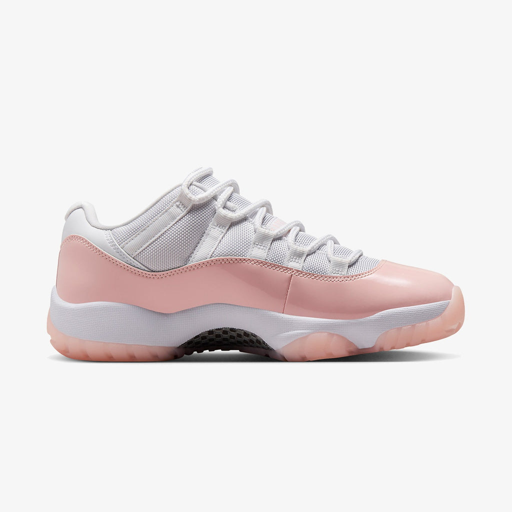 Wmns Air Jordan 11 Retro Low ‘Legend Pink’