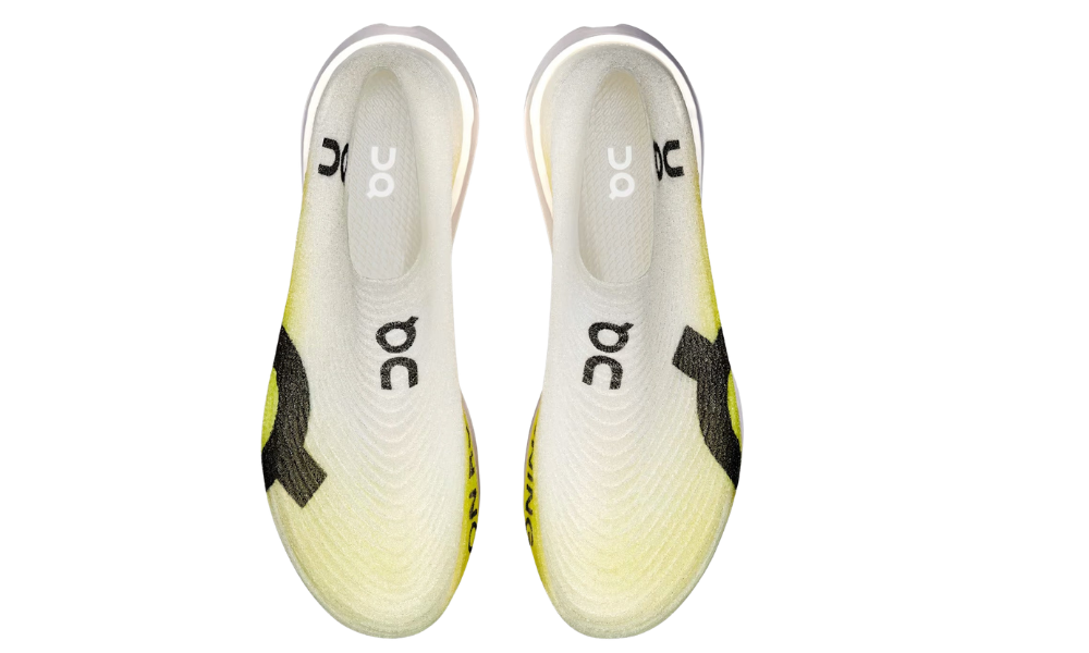 On Cloudboom Strike LS "White / Lime"
