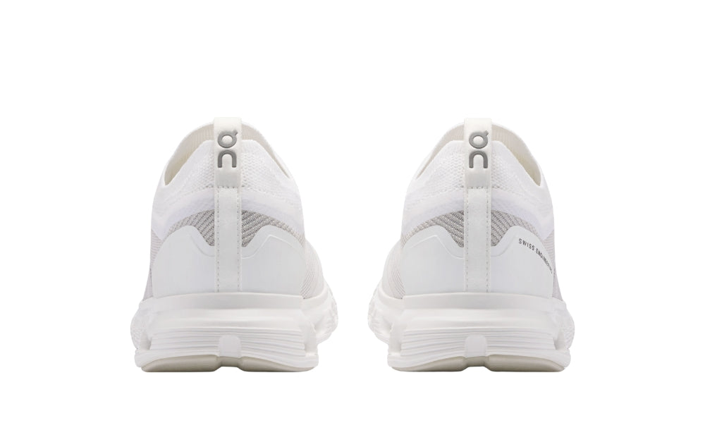 On Cloud 6 Versa White/White