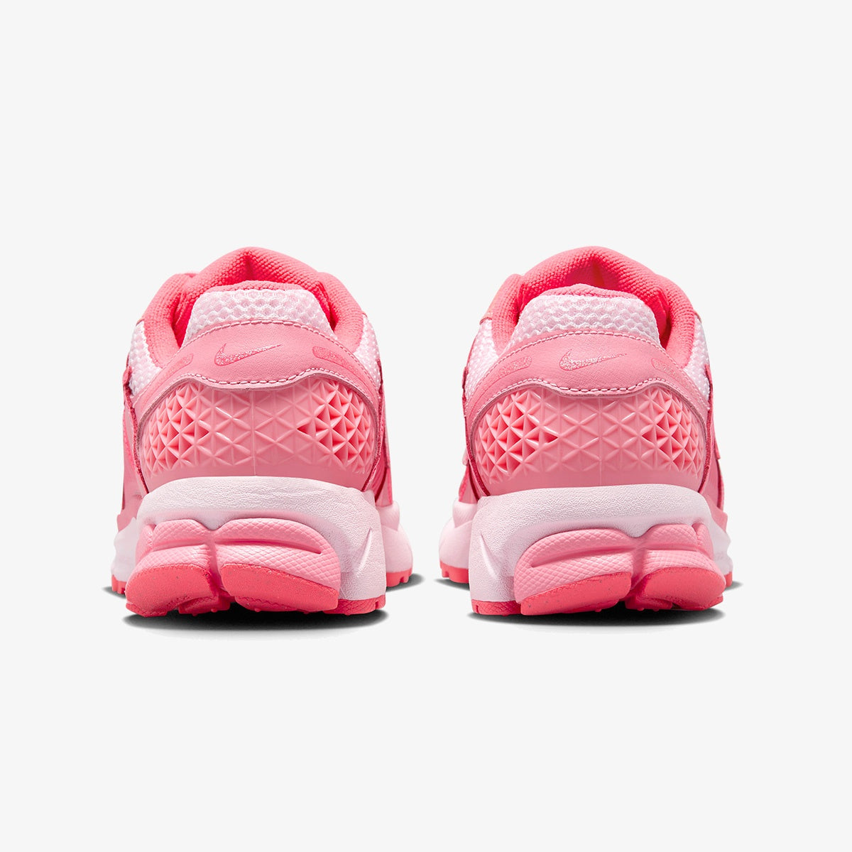 Wmns Nike Air Zoom Vomero 5 ‘Barbie’