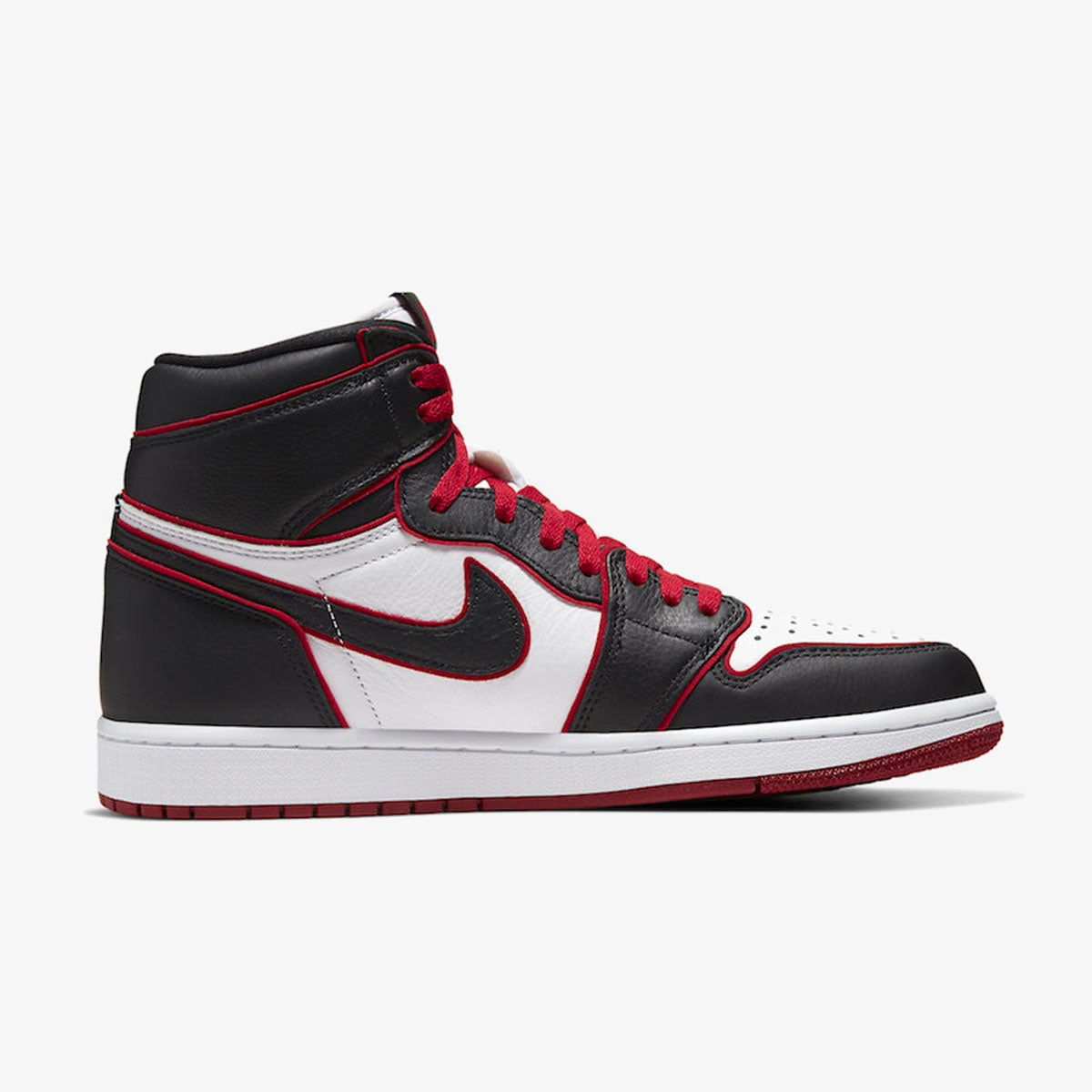 Air Jordan 1 Retro High OG ‘Bloodline’