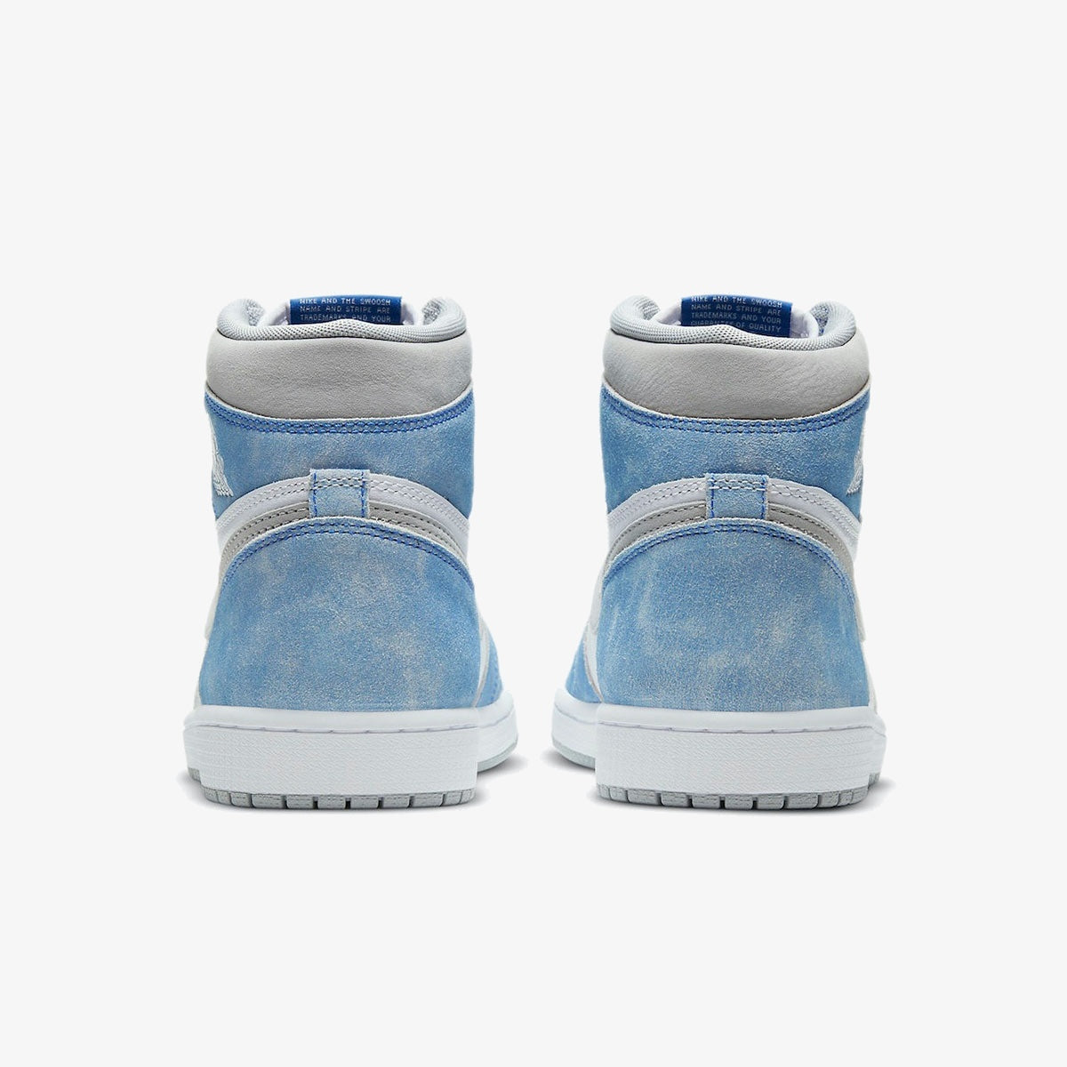 Air Jordan 1 Retro High OG ‘Hyper Royal’