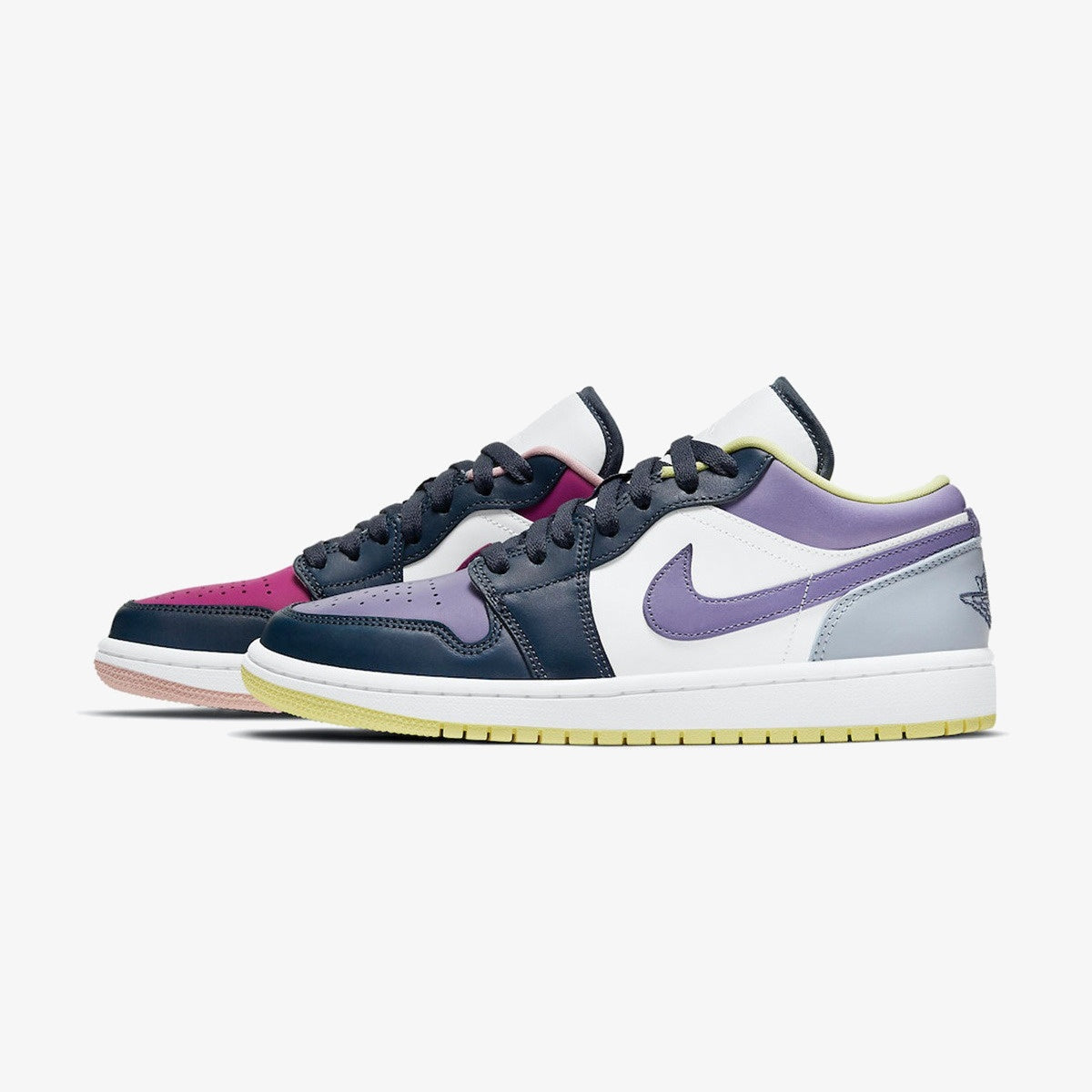 Wmns Air Jordan 1 Low SE ‘Mismatched – Purple Magenta’