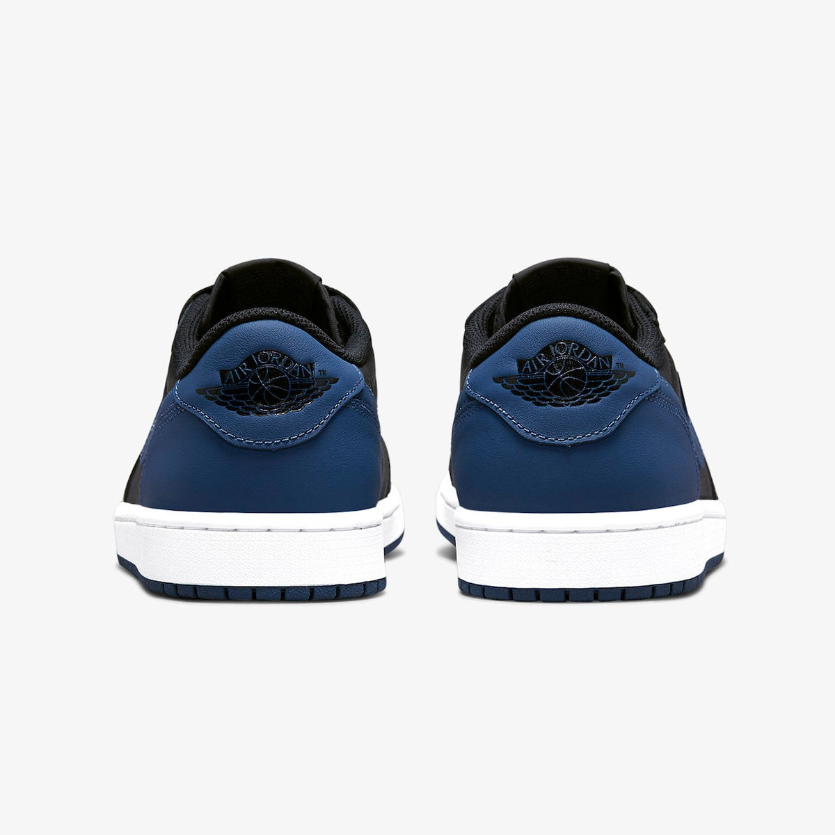Air Jordan 1 Retro Low OG ‘Mystic Navy’