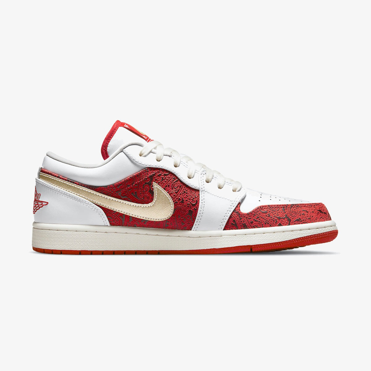 Air Jordan 1 Low SE ‘Spades’