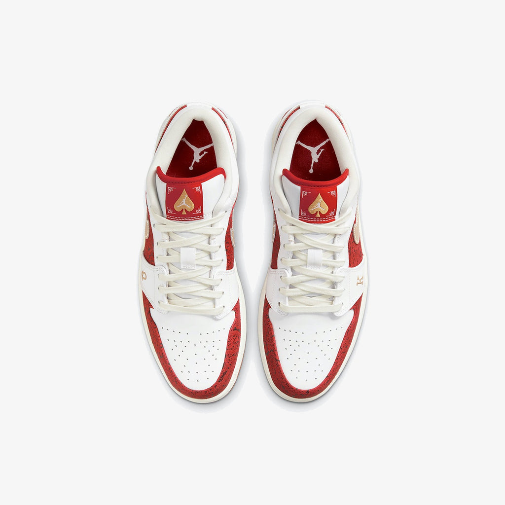 Air Jordan 1 Low SE ‘Spades’