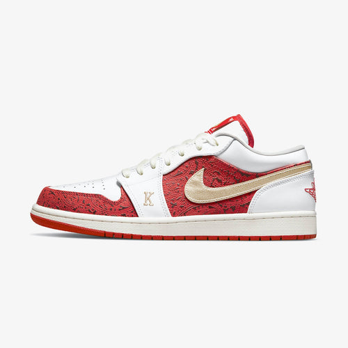 Air Jordan 1 Low SE ‘Spades’