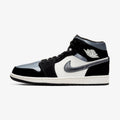 Air Jordan 1 Mid SE ‘Satin Smoke Grey’