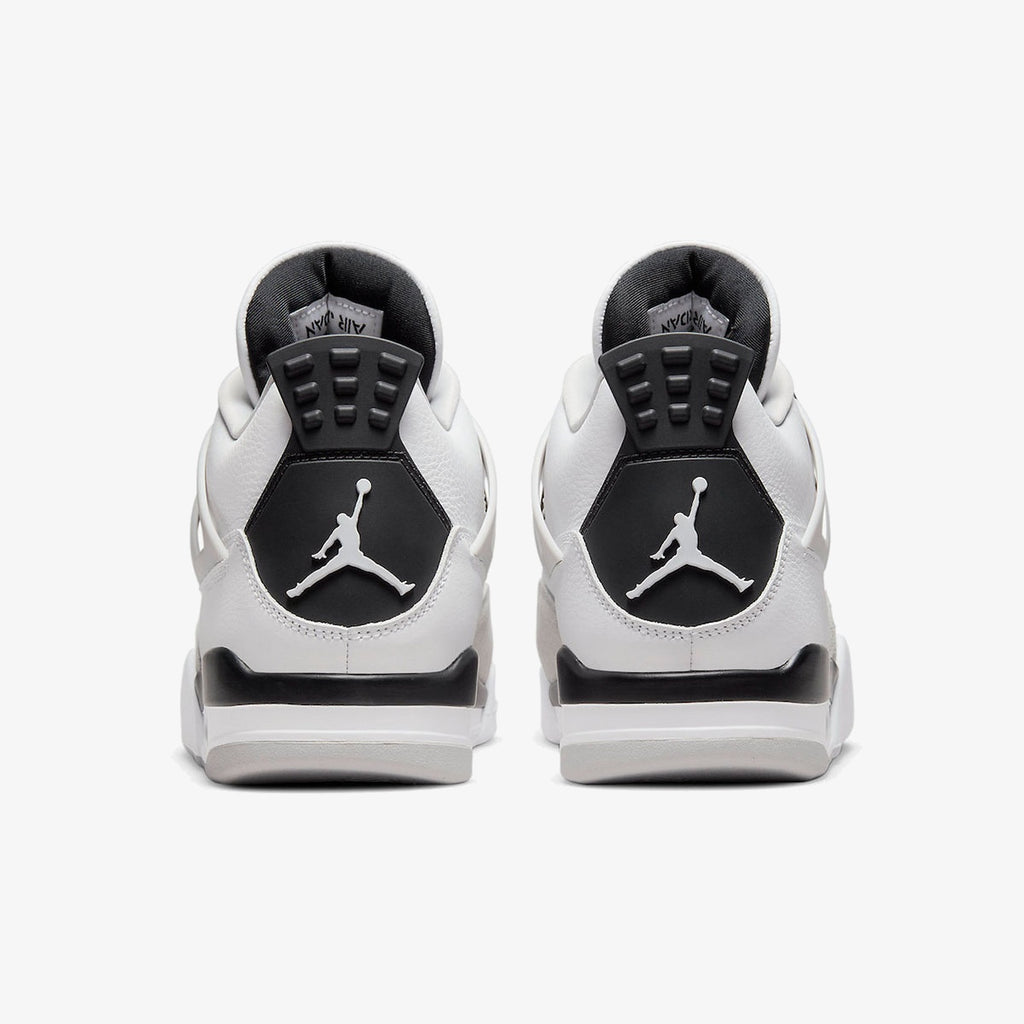 Air Jordan 4 Retro ‘Military Black’