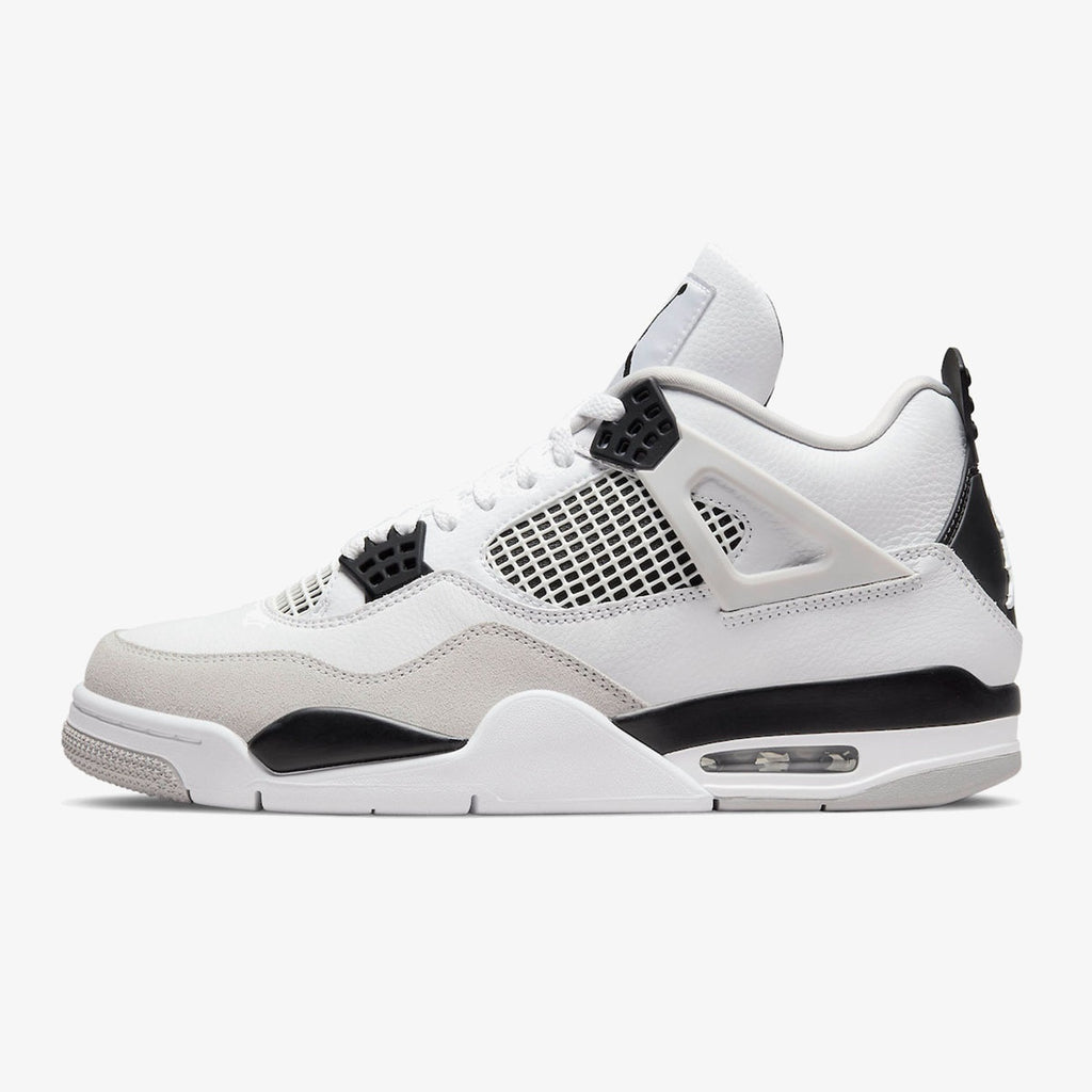 Air Jordan 4 Retro ‘Military Black’