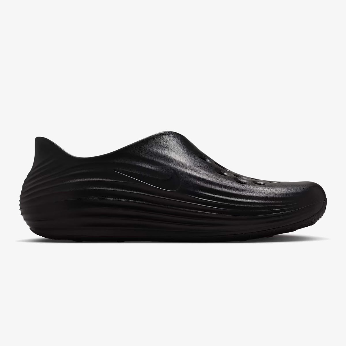 Nike ReactX Rejuven8 ‘Triple Black’