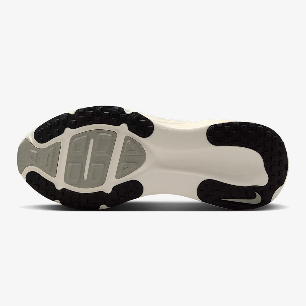 Nike Vomero 18 'Coconut Milk'