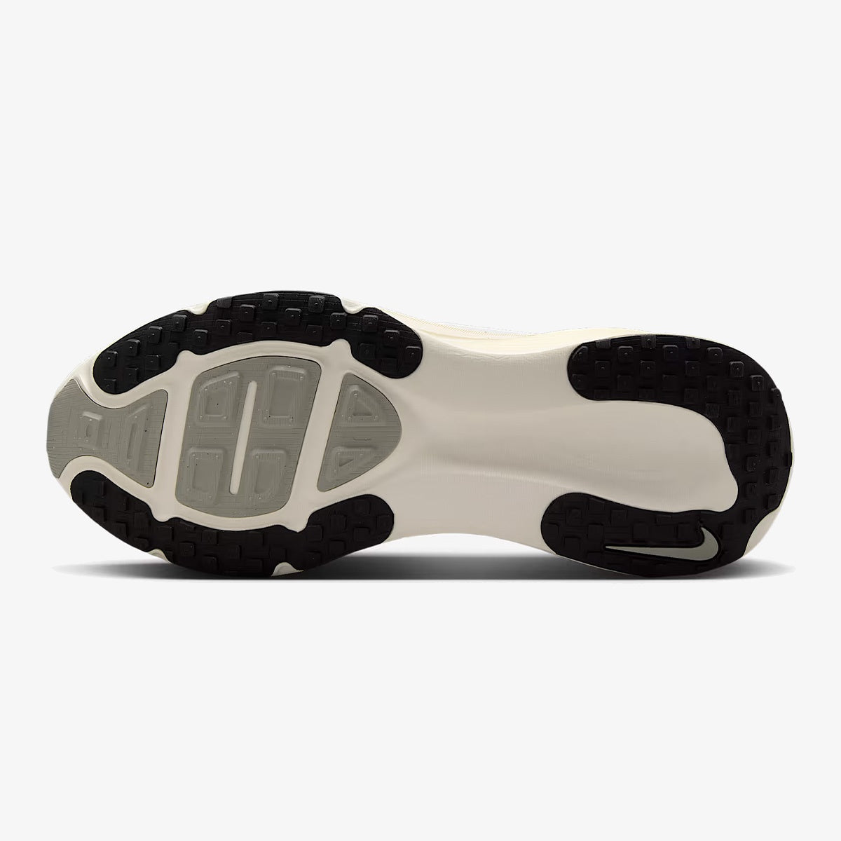 Nike Vomero 18 'Coconut Milk'