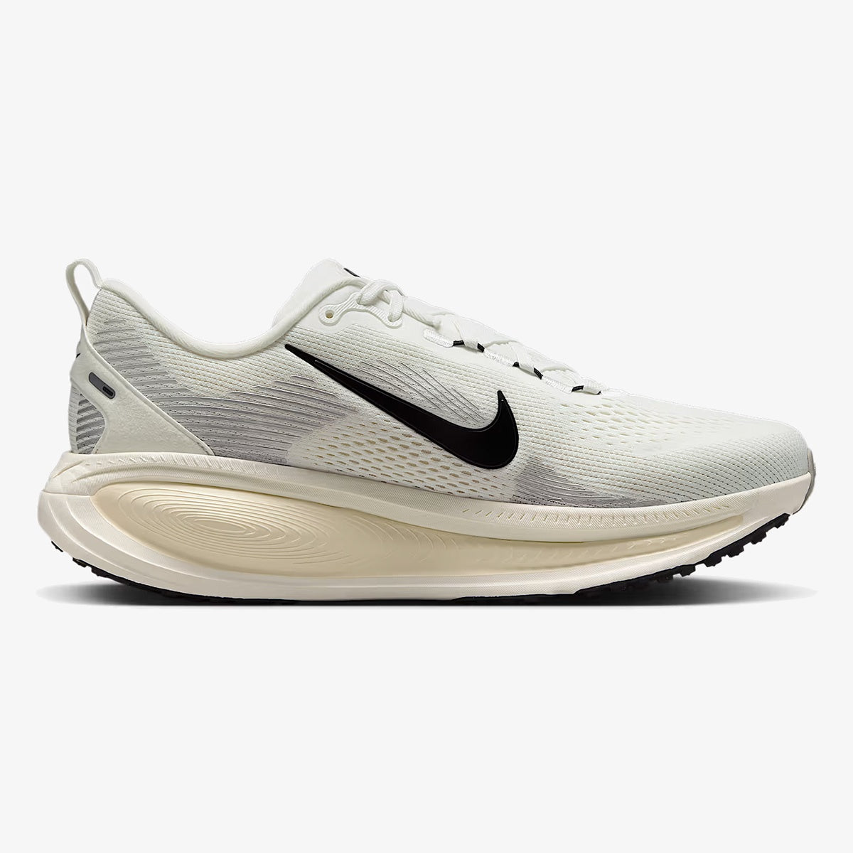 Nike Vomero 18 'Coconut Milk'