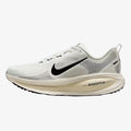 Nike Vomero 18 'Coconut Milk'