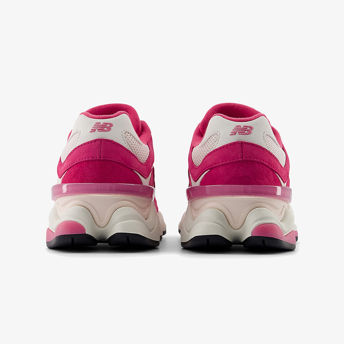 New Balance 9060 ‘Fuchsia Pink’