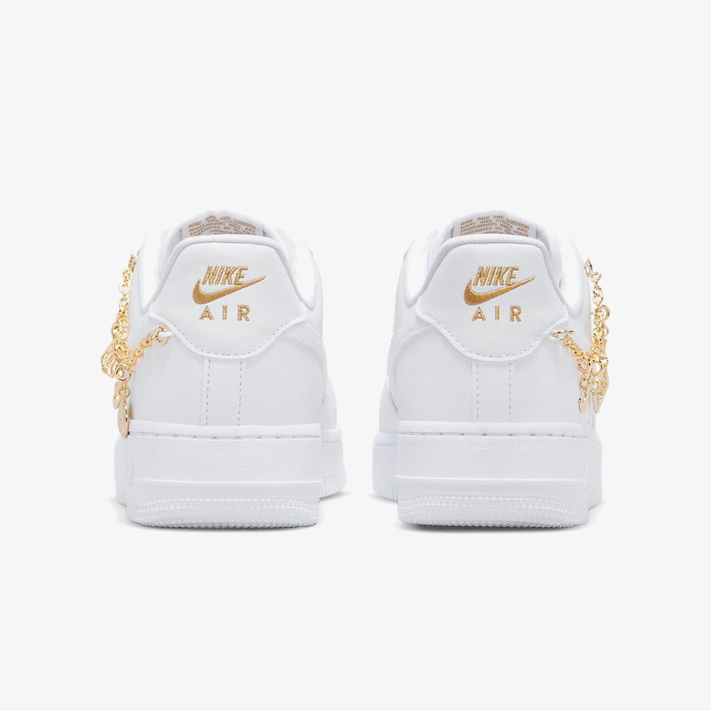 Wmns Nike Air Force 1 ’07 LX ’Lucky Charms’