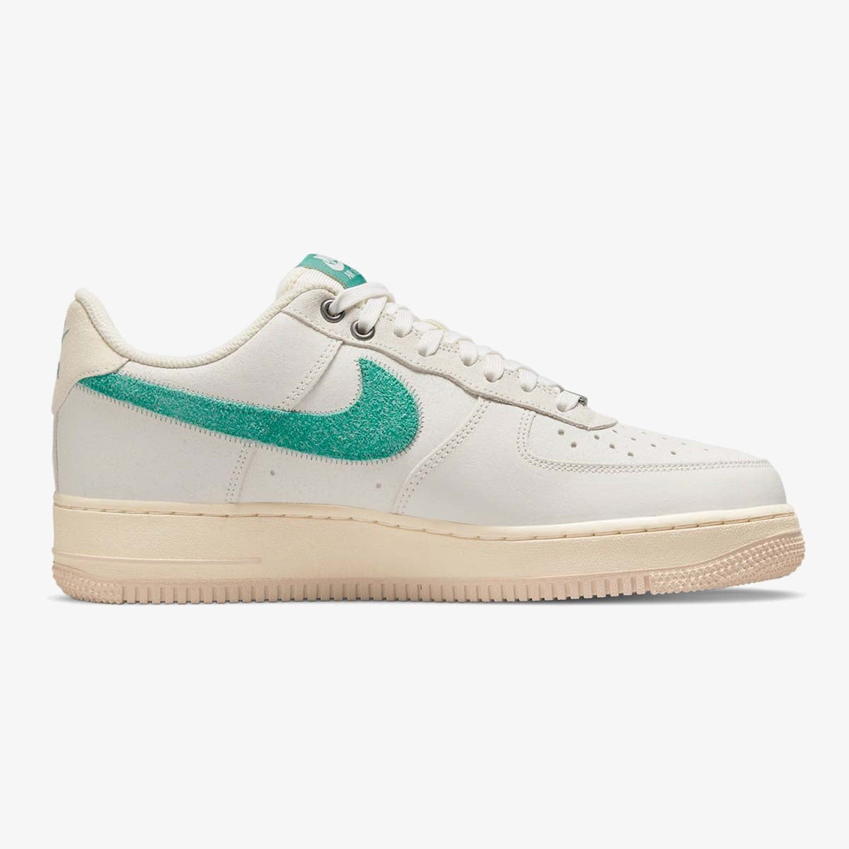 Nike Air Force 1 ’07 LV8 ‘Test of Time’