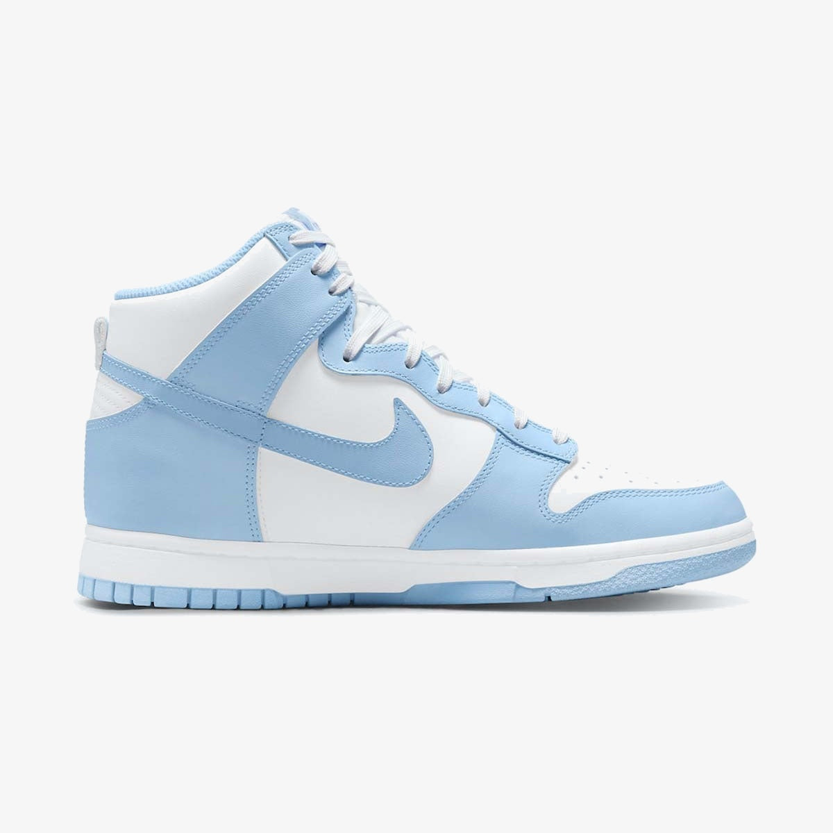 Wmns Nike Dunk High ‘Aluminum’