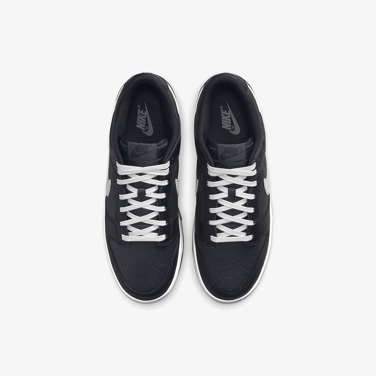 Nike Dunk Low ‘Black Panda’