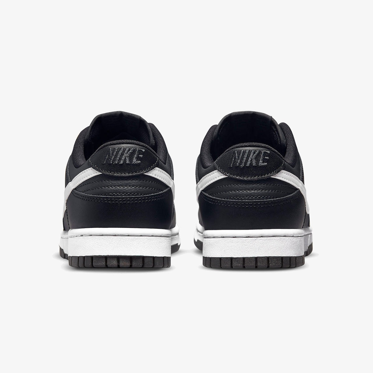 Nike Dunk Low ‘Black Panda’