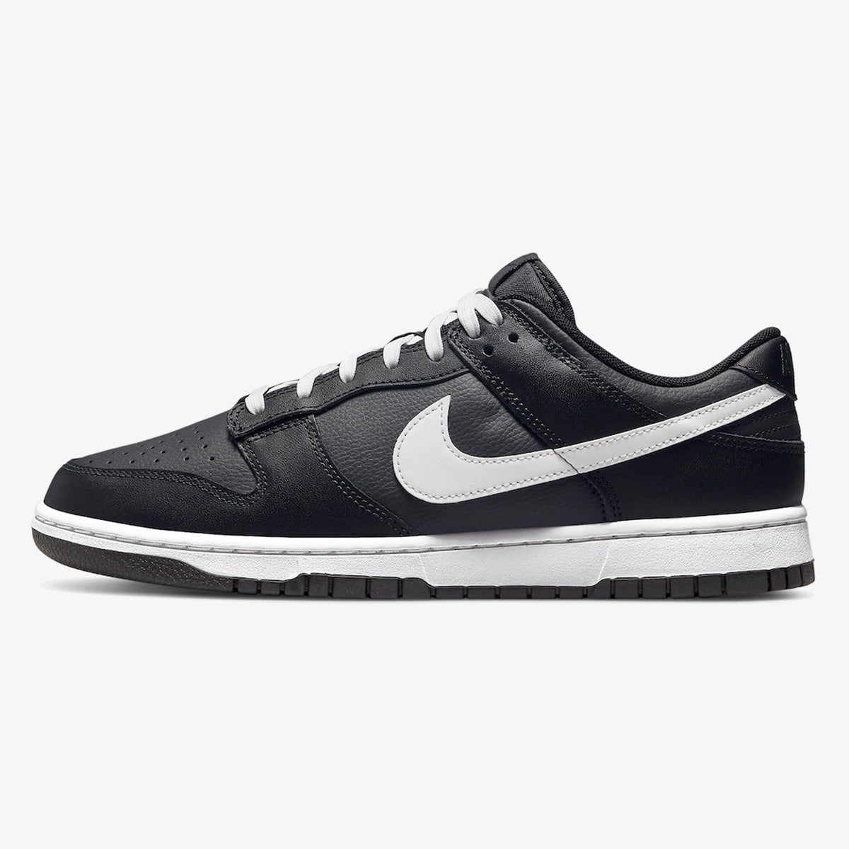 Nike Dunk Low ‘Black Panda’
