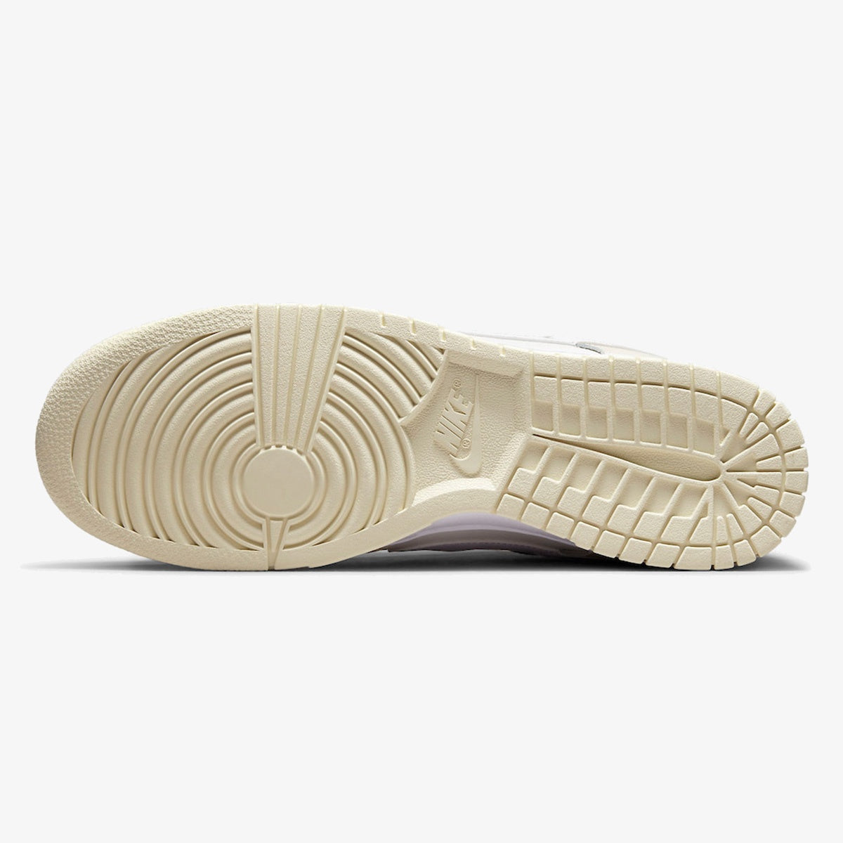 Nike Dunk Low ‘Coconut Milk’
