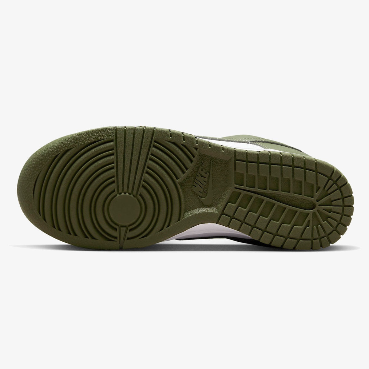 Wmns Nike Dunk Low ‘Medium Olive’