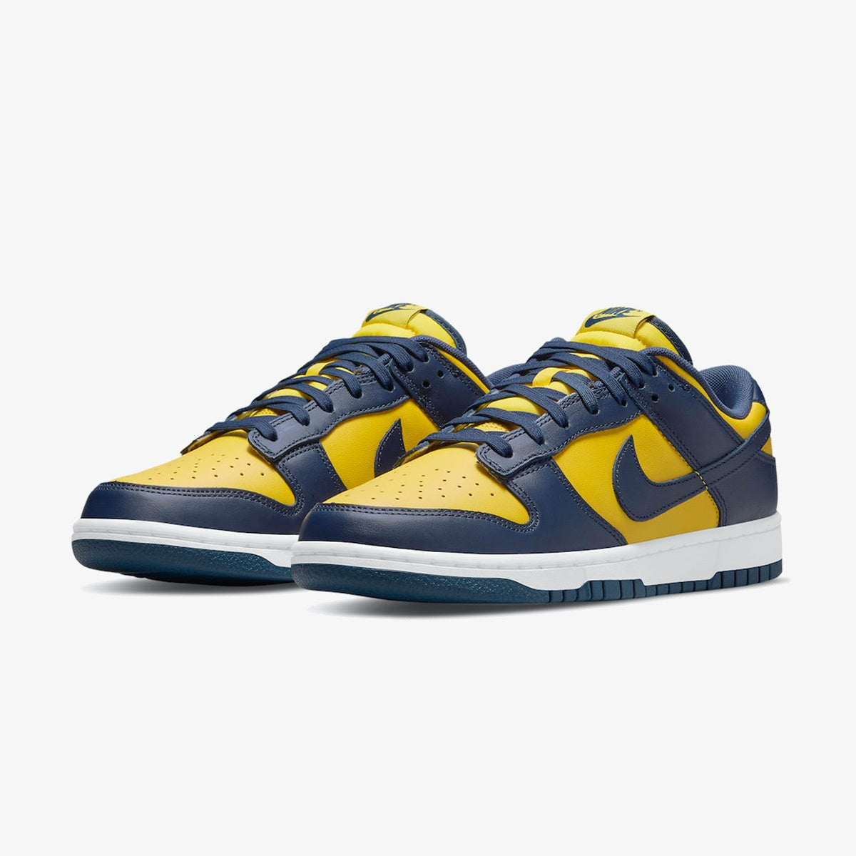 Nike Dunk Low ‘Michigan’ 2021