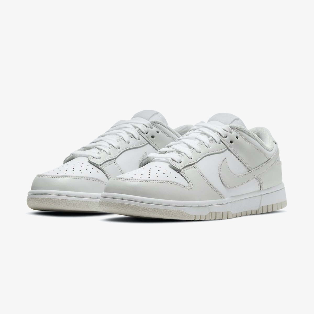 Wmns Nike Dunk Low ‘Photon Dust’