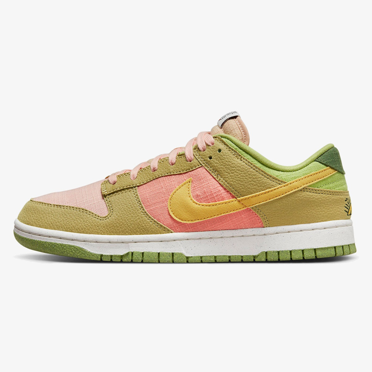 Nike Dunk Low ‘Sun Club – Arctic Orange Sanded Gold’