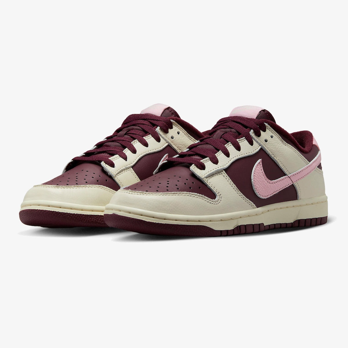 Nike Dunk Low Premium ‘Valentine’s Day’