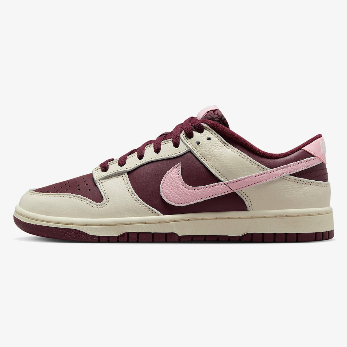 Nike Dunk Low Premium ‘Valentine’s Day’