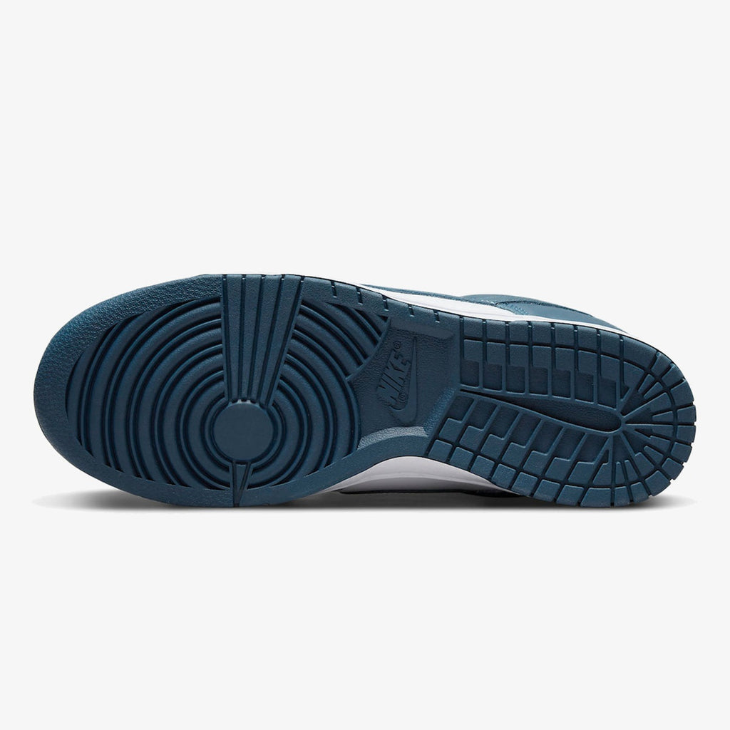 Nike Dunk Low ‘Valerian Blue’