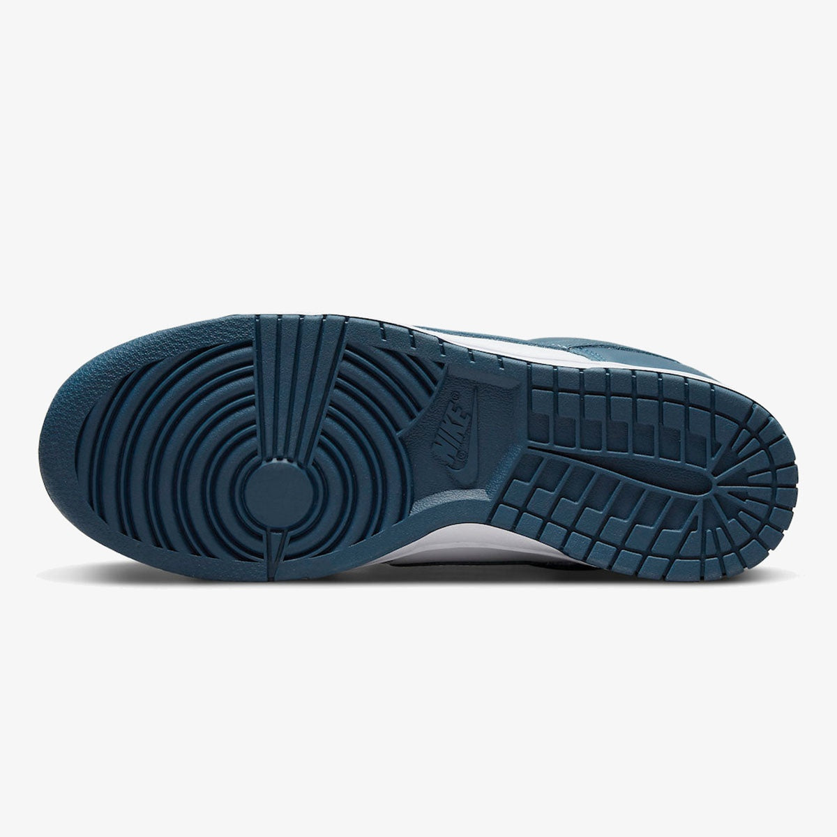 Nike Dunk Low ‘Valerian Blue’