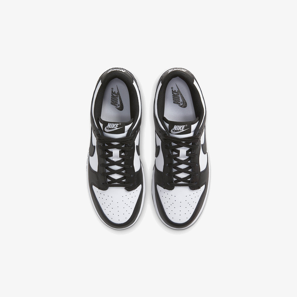 Wmns Nike Dunk Low ‘Black White’