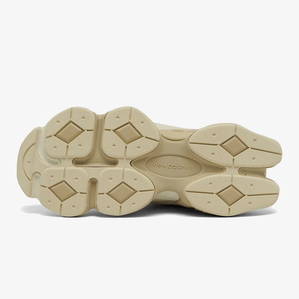 New Balance 9060 ‘Beige White’
