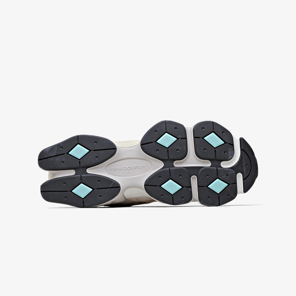 New Balance 9060 ‘Sea Salt’