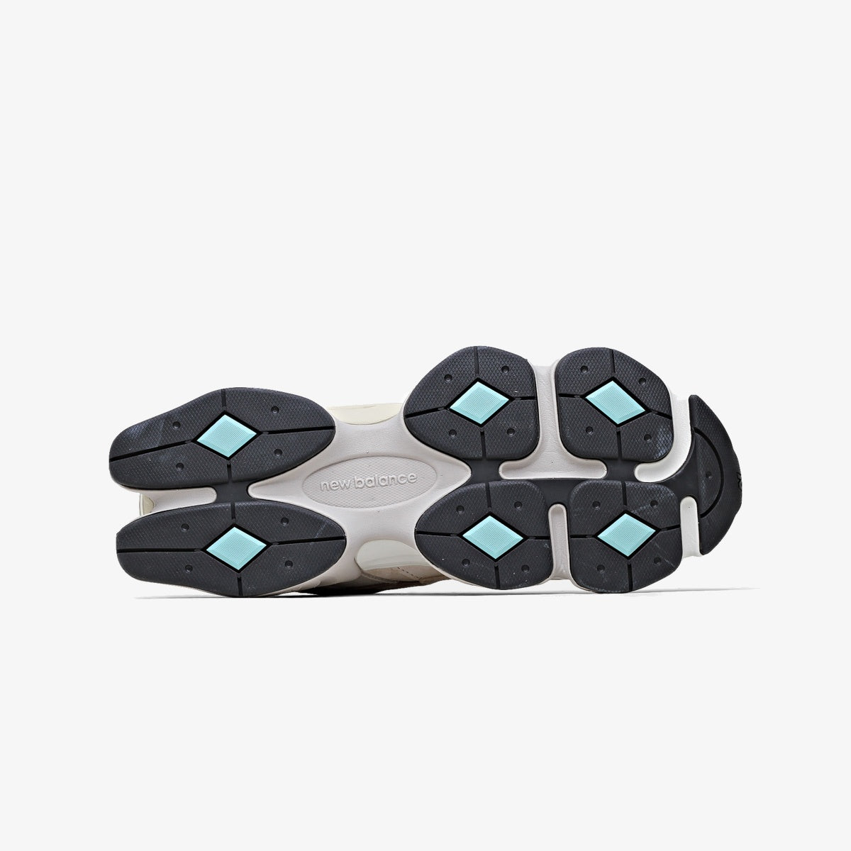 New Balance 9060 ‘Sea Salt’