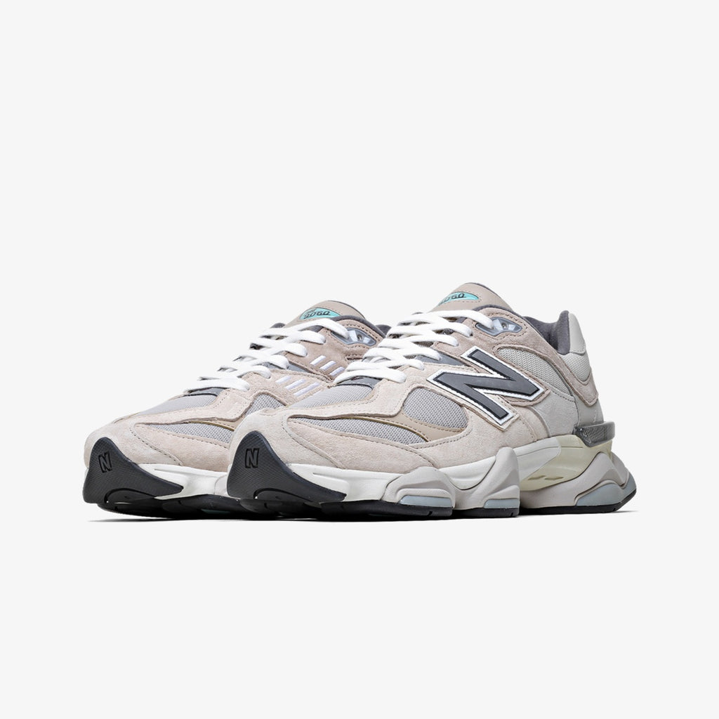New Balance 9060 ‘Sea Salt’