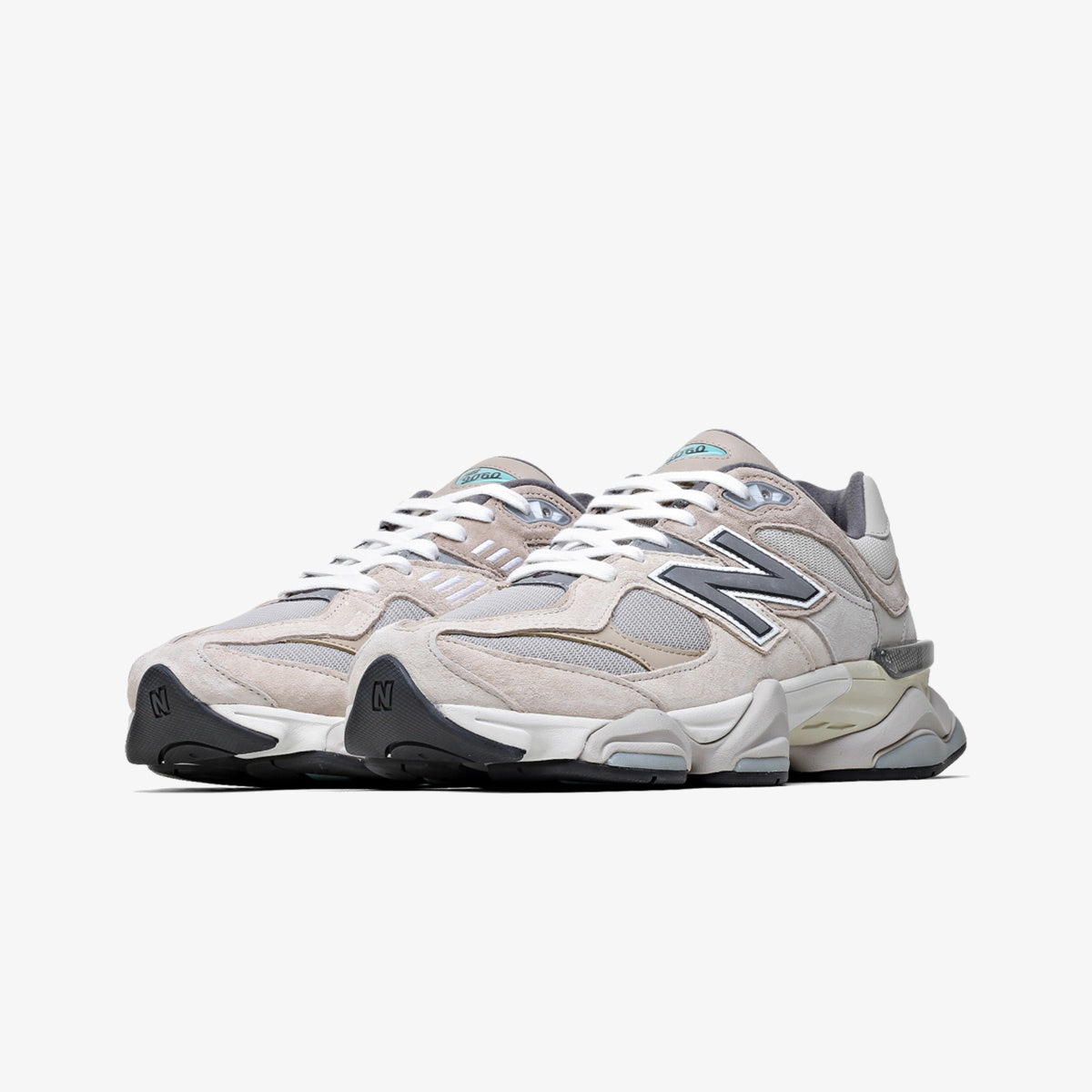 New Balance 9060 ‘Sea Salt’