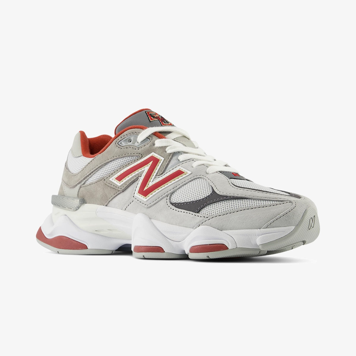 New Balance 9060 ‘Boston College’
